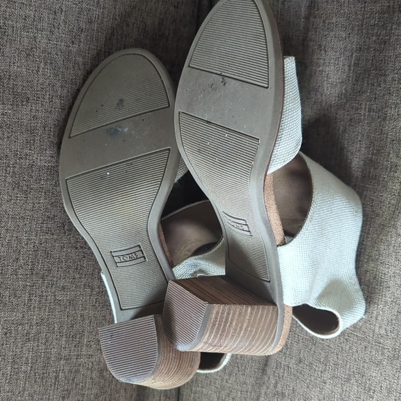 Toms Majorca Cutout Natural Heeled Sandals - Picture 5 of 6